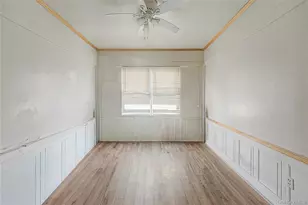 238 Lawson St, Hempstead, NY 11550 - Photo 7