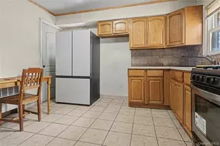 238 Lawson St, Hempstead, NY 11550 - Photo 5