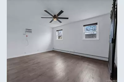 215 Hathaway Avenue, Elmont, NY 11003 - Photo 9