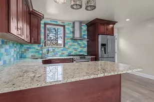 215 Hathaway Ave, Elmont, NY 11003 - Photo 7