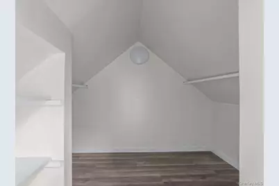 215 Hathaway Avenue, Elmont, NY 11003 - Photo 15