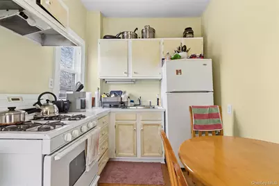 11 Dixon Street, Tarrytown, NY 10591 - Photo 25