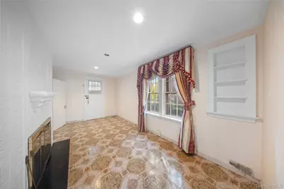 6954 Dartmouth Street, Forest Hills, NY 11375 - Photo 19