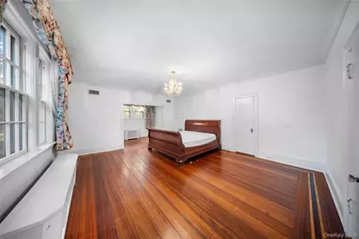 6954 Dartmouth Street, Forest Hills, NY 11375 - Photo 23