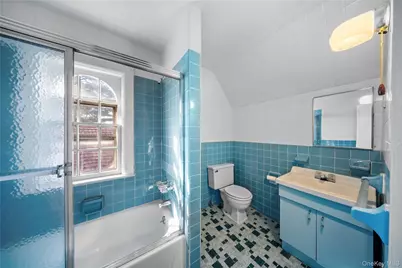 83 Dartmouth Street, Forest Hills, NY 11375 - Photo 35