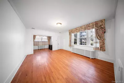 6954 Dartmouth Street, Forest Hills, NY 11375 - Photo 25