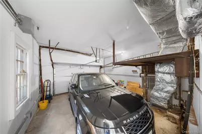 83 Dartmouth Street, Forest Hills, NY 11375 - Photo 39