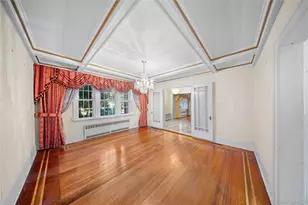 83 Dartmouth St, Forest Hills, NY 11375 - Photo 11