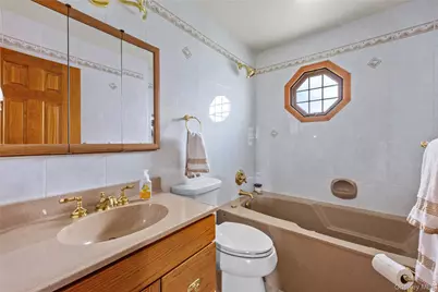 12 Westmoylan Lane, Coram, NY 11727 - Photo 21
