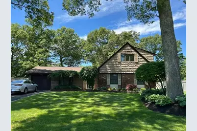 12 Westmoylan Lane, Coram, NY 11727 - Photo 3