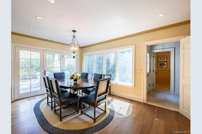 90 Elderfields Road, Manhasset, NY 11030 - Photo 15