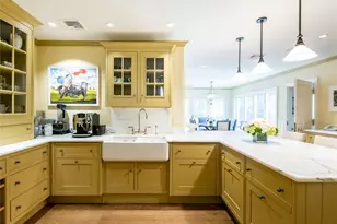 90 Elderfields Rd, Manhasset, NY 11030 - Photo 13