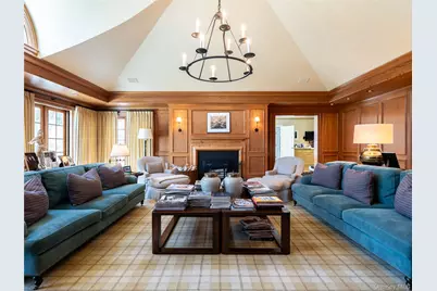 90 Elderfields Road, Manhasset, NY 11030 - Photo 17
