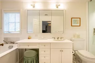 90 Elderfields Rd, Manhasset, NY 11030 - Photo 31