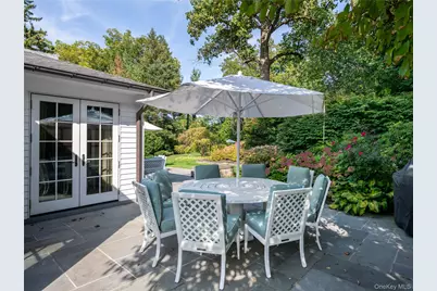 90 Elderfields Road, Manhasset, NY 11030 - Photo 33