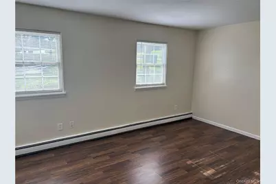 4 Locust Court #F, Fishkill, NY 12524 - Photo 3