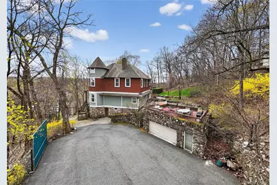 65 Rockledge Drive, Suffern, NY 10901 - Photo 3