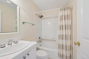 61 Channing Cross, Hampton Bays, NY 11946 - Photo 19