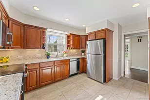 1 Rectory Ln S, Scarsdale, NY 10583 - Photo 9