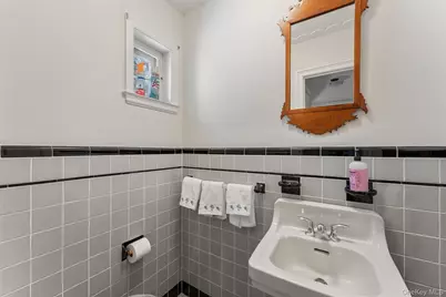 1 Rectory Lane S, Scarsdale, NY 10583 - Photo 11