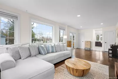 90 Boulevard, Pelham, NY 10803 - Photo 17