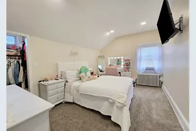 64 11th Street, Ronkonkoma, NY 11779 - Photo 17