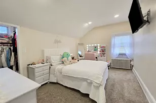 64 11th St, Ronkonkoma, NY 11779 - Photo 17