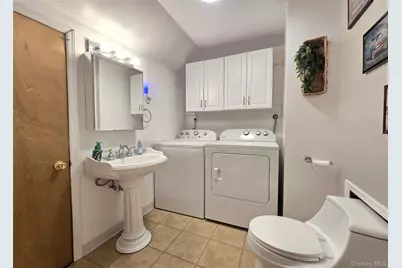 64 11th Street, Ronkonkoma, NY 11779 - Photo 15