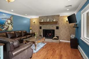 431 Woodbury Rd, Cold Spring Harbor, NY 11724 - Photo 7