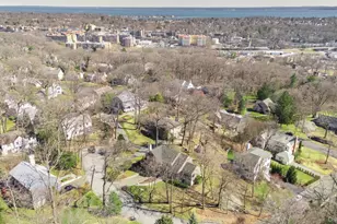 27 Stone Cabin Rd, New Rochelle, NY 10801 - Photo 21