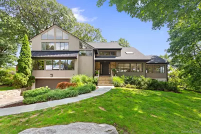 27 Stone Cabin Road, New Rochelle, NY 10801 - Photo 3