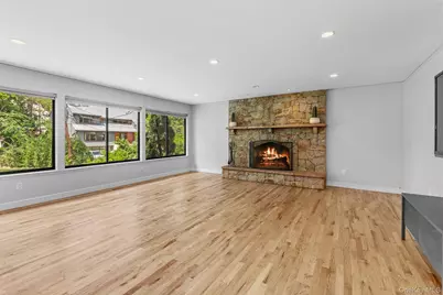27 Stone Cabin Road, New Rochelle, NY 10801 - Photo 5