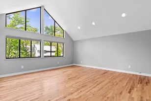 27 Stone Cabin Rd, New Rochelle, NY 10801 - Photo 15