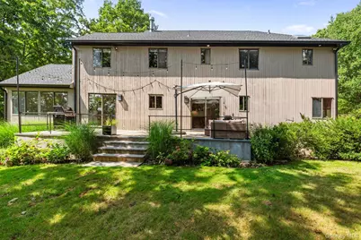 27 Stone Cabin Road, New Rochelle, NY 10801 - Photo 19