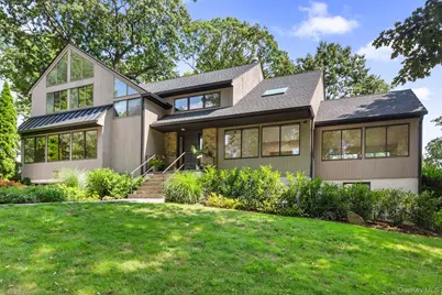 27 Stone Cabin Road, New Rochelle, NY 10801 - Photo 1