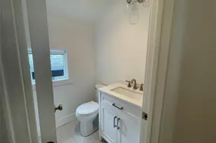 41 Chestnut Ave, Setauket, NY 11733 - Photo 7