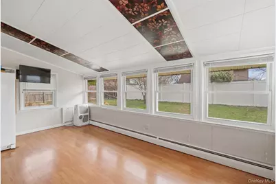 22 Dunwoodie Drive, Kingston, NY 12401 - Photo 17