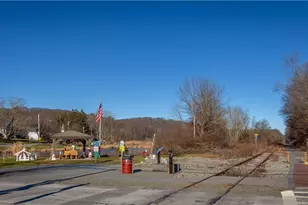 33 Holmes Rd, Holmes, NY 12531 - Photo 7