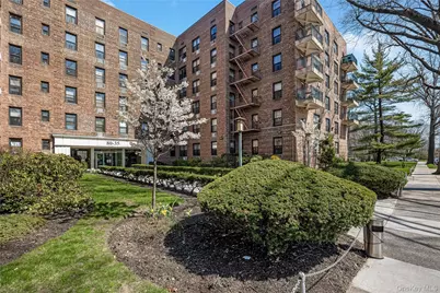 8035 Springfield Boulevard #3C, Bellerose, NY 11427 - Photo 3