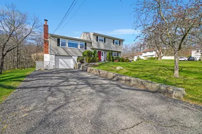 1 Anne Place, Pleasantville, NY 10570 - Photo 3