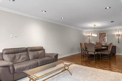 3 Oldfield, Roslyn, NY 11576 - Photo 3