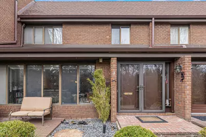 3 Oldfield, Roslyn, NY 11576 - Photo 1