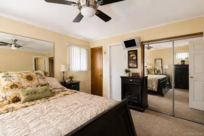11 Seaford Road, Mastic Beach, NY 11951 - Photo 13