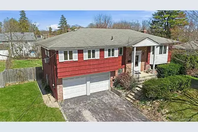 19 Duke Place, Glen Cove, NY 11542 - Photo 1