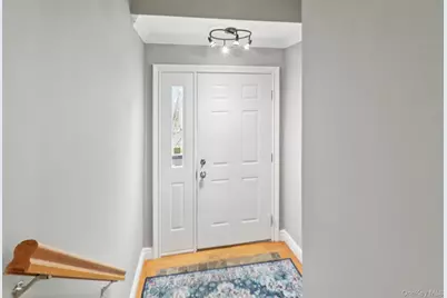 26 Village Green #26, Bardonia, NY 10954 - Photo 37