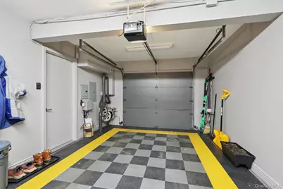 26 Village Green #26, Bardonia, NY 10954 - Photo 35