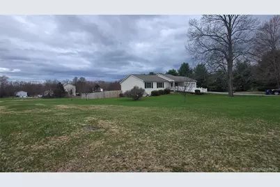 5 Meadows Court, Staatsburg, NY 12580 - Photo 3