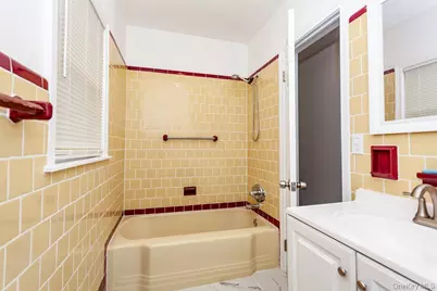 15 Waring Road, Newburgh, NY 12550 - Photo 17