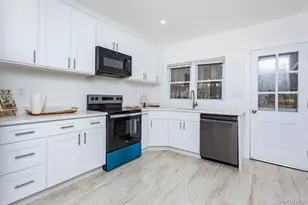 15 Waring Rd, Newburgh, NY 12550 - Photo 9