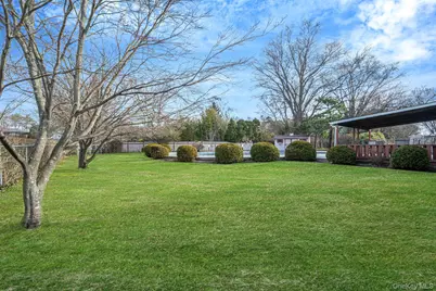 71 Loop Drive, Sayville, NY 11782 - Photo 39